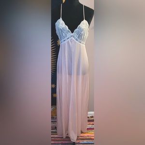 Vintage Saramae Lingerie Nightgown